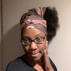 Meet your Posher, Bailey